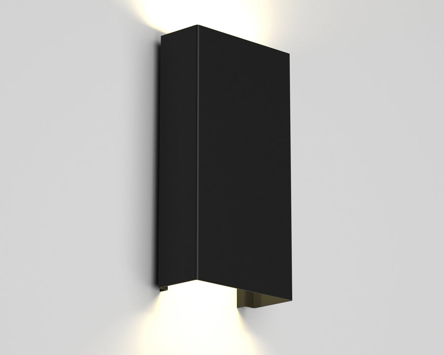 Lumina squared outdoor light- black